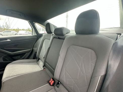 Used 2025 Volkswagen Jetta Sport FWD image 22