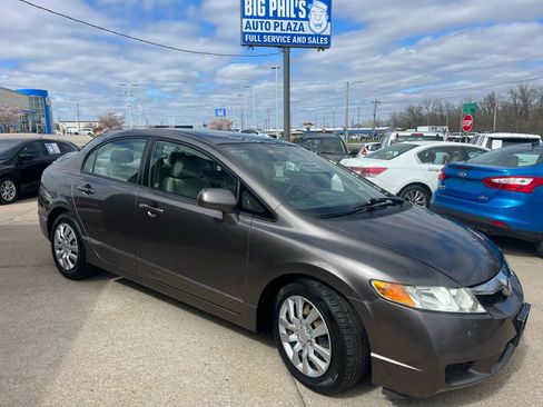 Used 2009 Honda Civic LX image 1