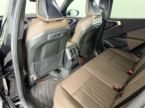 Certified 2025 BMW X3 xDrive30i w/ Premium Package image 18