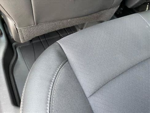 Used 2023 Buick Encore GX Select w/ Sport Touring Package AWD/4WD image 13