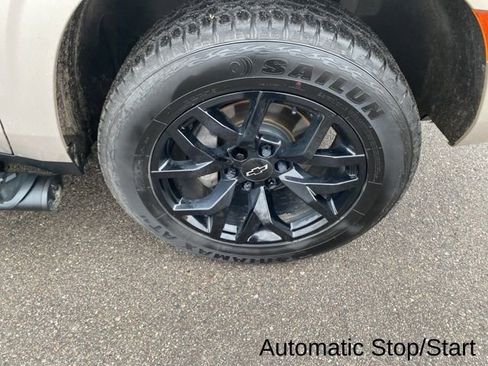 Used 2022 Chevrolet Tahoe Z71 w/ Luxury Package image 45