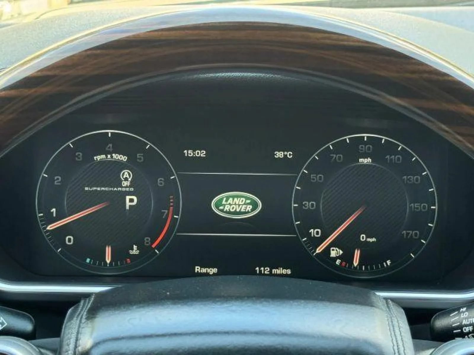 Used 2015 Land Rover Range Rover Supercharged AWD/4WD image 33