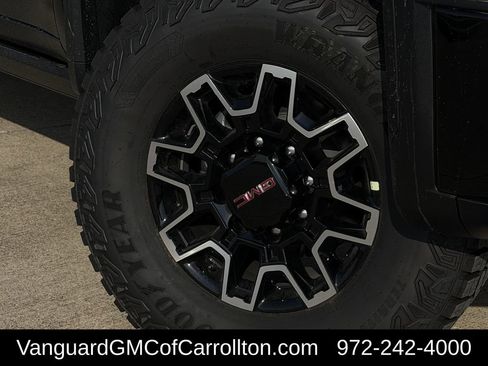 New 2026 GMC Sierra 2500 AT4X AWD/4WD image 9