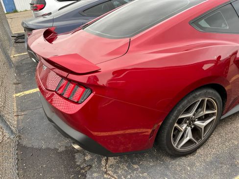 Used 2024 Ford Mustang GT w/ GT Performance Package RWD image 15
