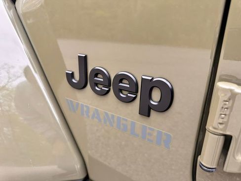 Used 2025 Jeep Wrangler Unlimited Sport S 4xe AWD/4WD image 28