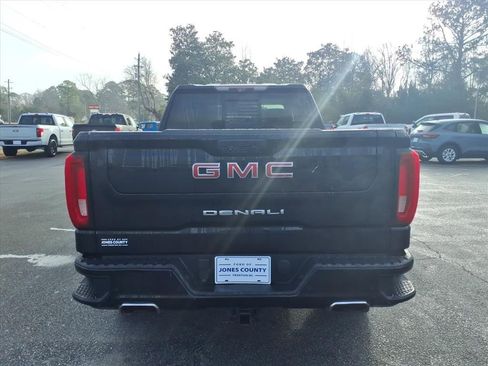 Used 2020 GMC Sierra 1500 Denali w/ Denali Ultimate Package image 3