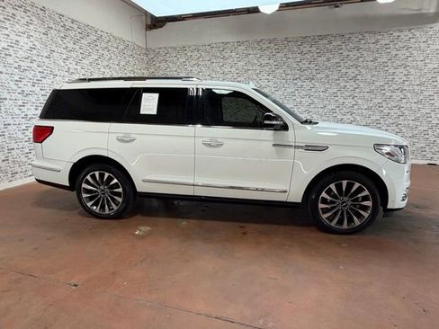 Used 2020 Lincoln Navigator Reserve w/ Luxury Package AWD/4WD image 6