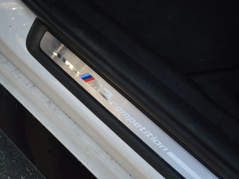 Used 2022 BMW M3 Competition w/ M Carbon Exterior Package AWD/4WD image 30
