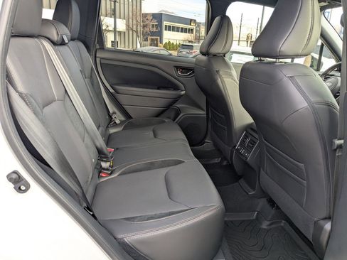 Used 2025 Subaru Forester Touring image 30