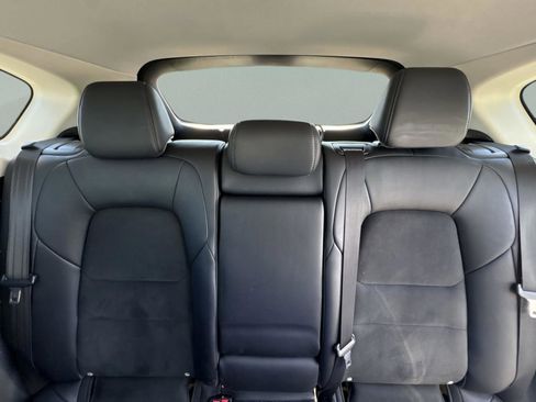 Used 2020 MAZDA CX-5 Touring FWD image 15
