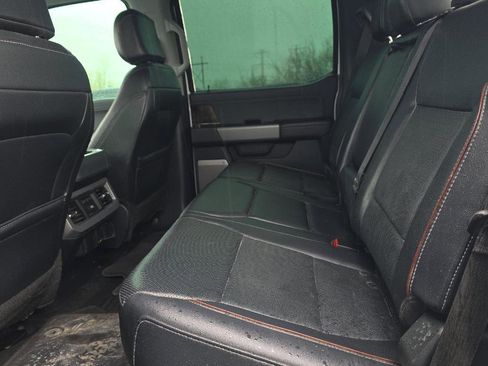 Used 2024 Ford F250 Lariat w/ FX4 Off-Road Package image 9