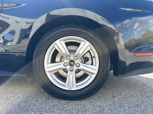 Used 2018 Ford Mustang Coupe image 35