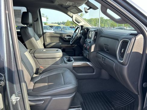 Used 2021 Chevrolet Silverado 1500 RST w/ Convenience Package II AWD/4WD image 15