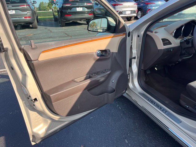 Used 2010 Chevrolet Malibu LT w/ Power Convenience Package FWD image 5
