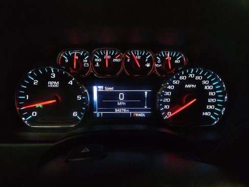 Used 2018 Chevrolet Tahoe LS image 23