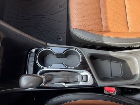 Used 2020 Buick Encore GX Essence FWD image 14