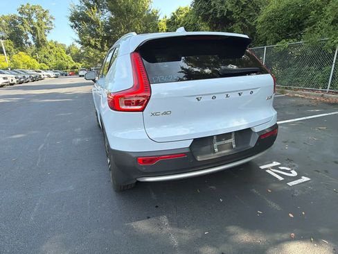 Certified 2024 Volvo XC40 B5 Ultimate w/ Protection Package Premier AWD/4WD image 12