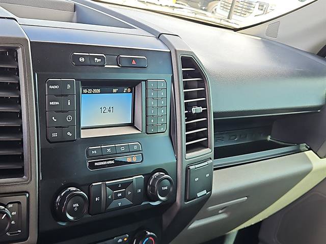 Used 2022 Ford F250 XL w/ Power Equipment Group AWD/4WD image 17