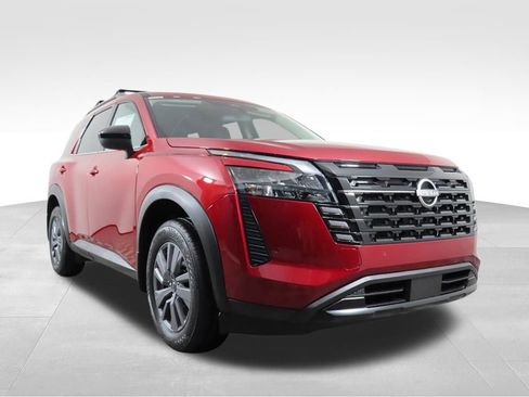 New 2026 Nissan Pathfinder SV AWD/4WD image 7