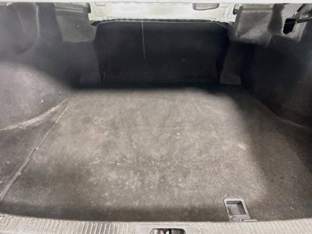 Used 2021 Toyota Camry SE FWD image 33