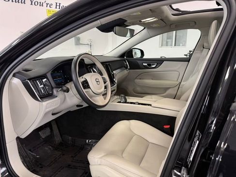 Certified 2024 Volvo S60 B5 Core image 17