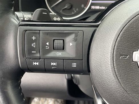 Certified 2022 Nissan Pathfinder Platinum w/ Cargo Package image 28