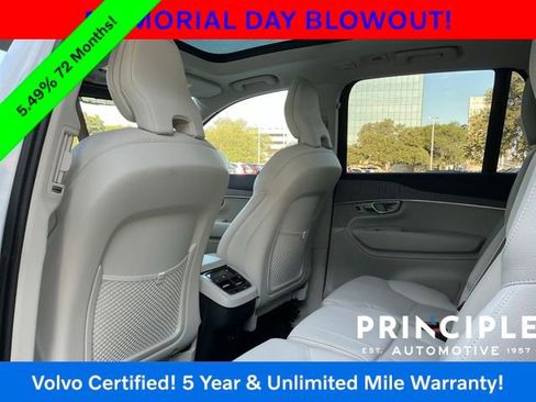 Certified 2023 Volvo XC90 B5 Plus w/ Protection Package Premier AWD/4WD image 33