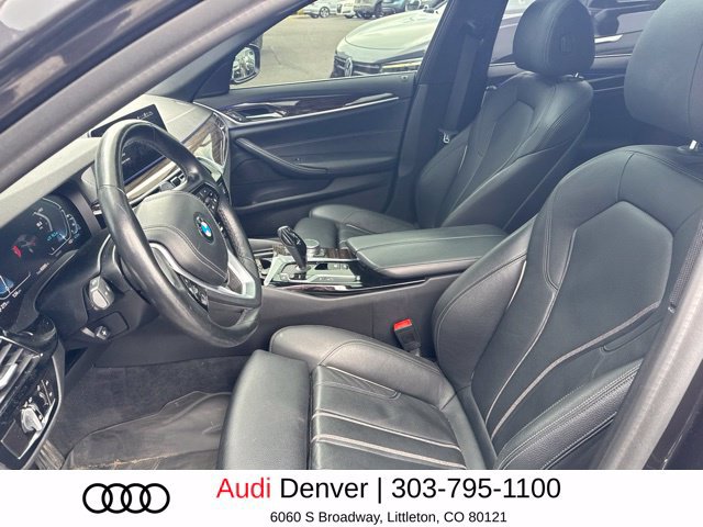 Used 2020 BMW 530e xDrive w/ Convenience Package AWD/4WD image 9