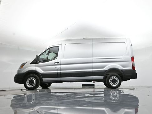 New 2026 Ford Transit 250 148 Medium Roof w/ Load Area Protection Package image 47