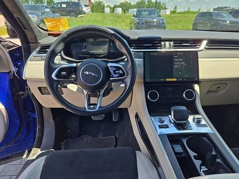 Used 2022 Jaguar F-PACE SVR AWD/4WD image 14