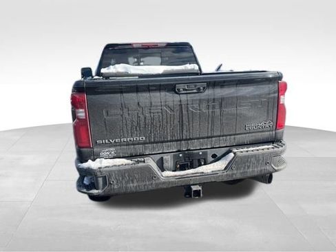 Used 2023 Chevrolet Silverado 3500 High Country image 14