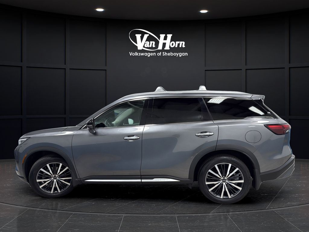 Used 2024 INFINITI QX60 Sensory w/ Vision Package AWD/4WD image 4