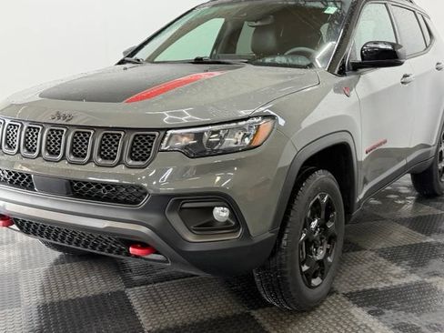 Certified 2023 Jeep Compass Trailhawk w/ Trailhawk Convenience Group AWD/4WD image 6
