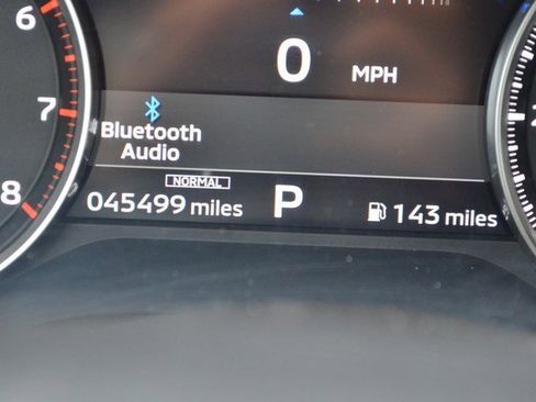 Used 2024 Mitsubishi Outlander SE image 23