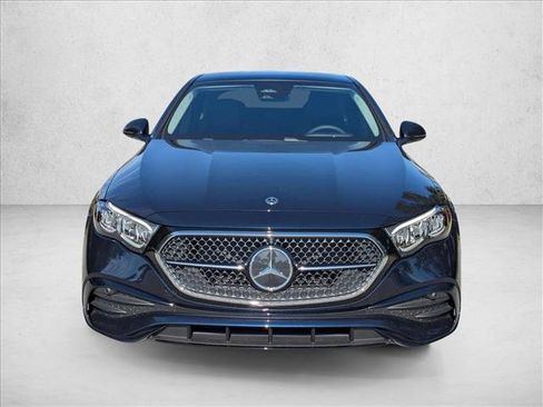 New 2026 Mercedes-Benz E 350 4MATIC Sedan image 6