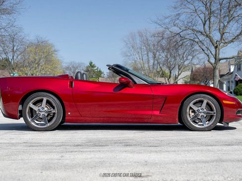 Used 2007 Chevrolet Corvette Convertible w/ Preferred Equipment Group RWD image 9