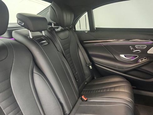 Used 2015 Mercedes-Benz S 550 Sedan image 30