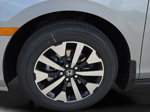 New 2026 Honda Odyssey EX-L image 21