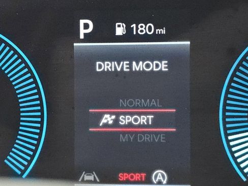 Used 2025 Hyundai Tucson SEL image 7