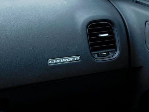 New 2023 Dodge Charger SXT w/ Blacktop Package image 40