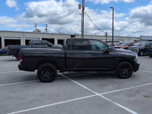 Used 2016 RAM 1500 Sport w/ Black Ram 1500 Sport Group AWD/4WD image 9