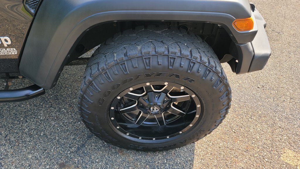 Used 2020 Jeep Wrangler Unlimited Sport AWD/4WD image 15