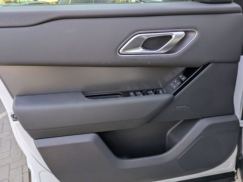 New 2026 Land Rover Range Rover Velar S AWD/4WD image 11