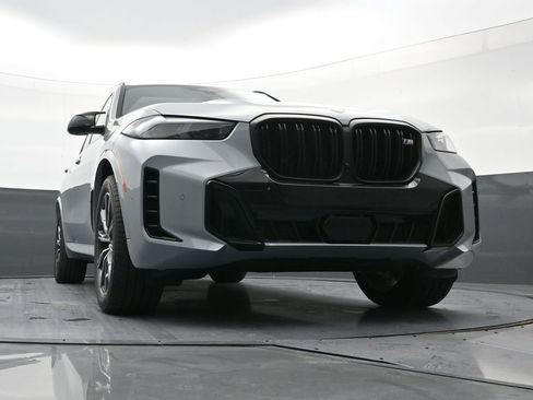 New 2026 BMW X5 M60i w/ Climate Comfort Package AWD/4WD image 22