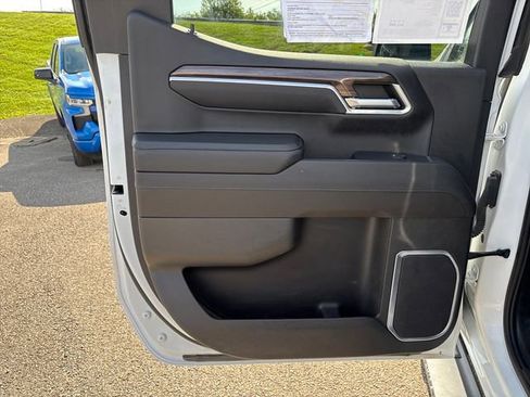 Used 2023 Chevrolet Silverado 1500 LT Trail Boss w/ Protection Package image 20