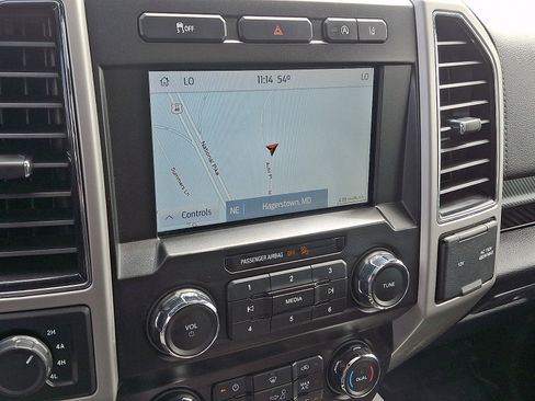 Used 2020 Ford F150 Lariat AWD/4WD image 16