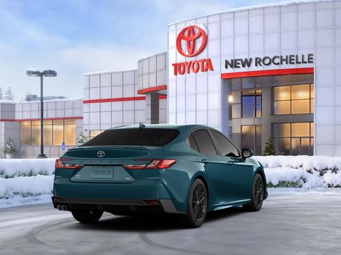 New 2026 Toyota Camry SE image 9