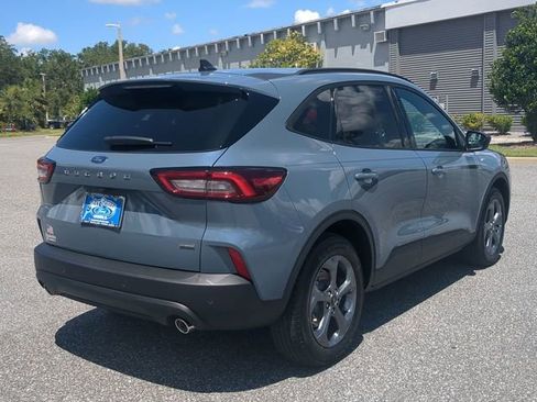 New 2025 Ford Escape ST-Line w/ Equipment Group 301A image 16