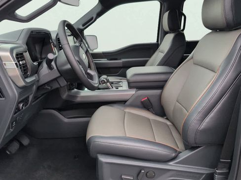 New 2025 Ford F150 Lariat w/ Equipment Group 501A Mid image 8