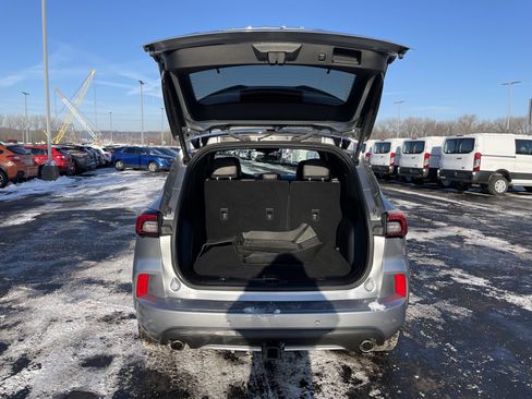 Used 2023 Ford Escape ST-Line Select w/ Tech Pack #2 image 5